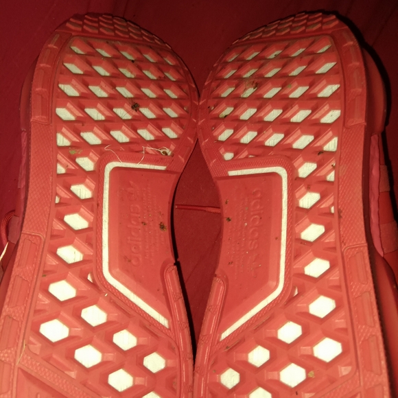 Adidas Originals NMD_R1 V3 - Picture 3 of 4